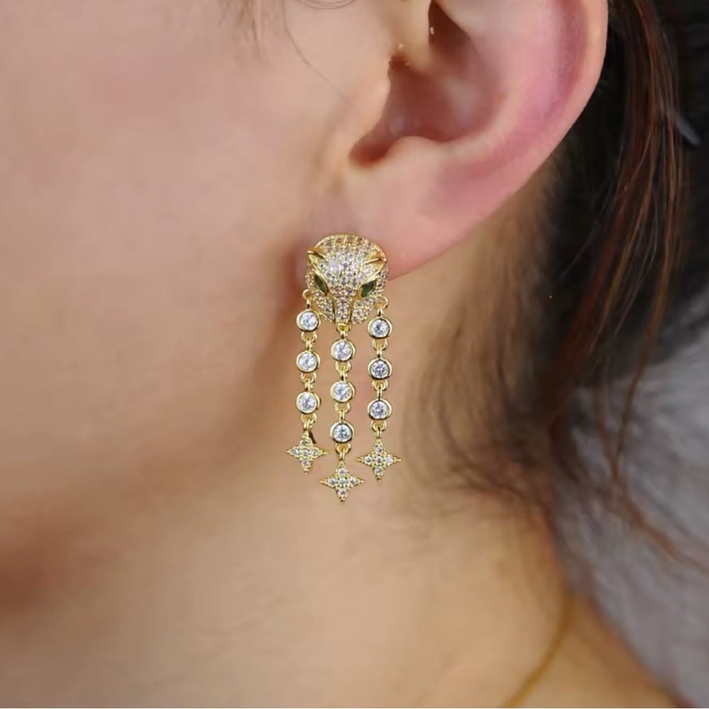 Melinda Maria Gold and Green Panther Earrings - Picture 6 of 6